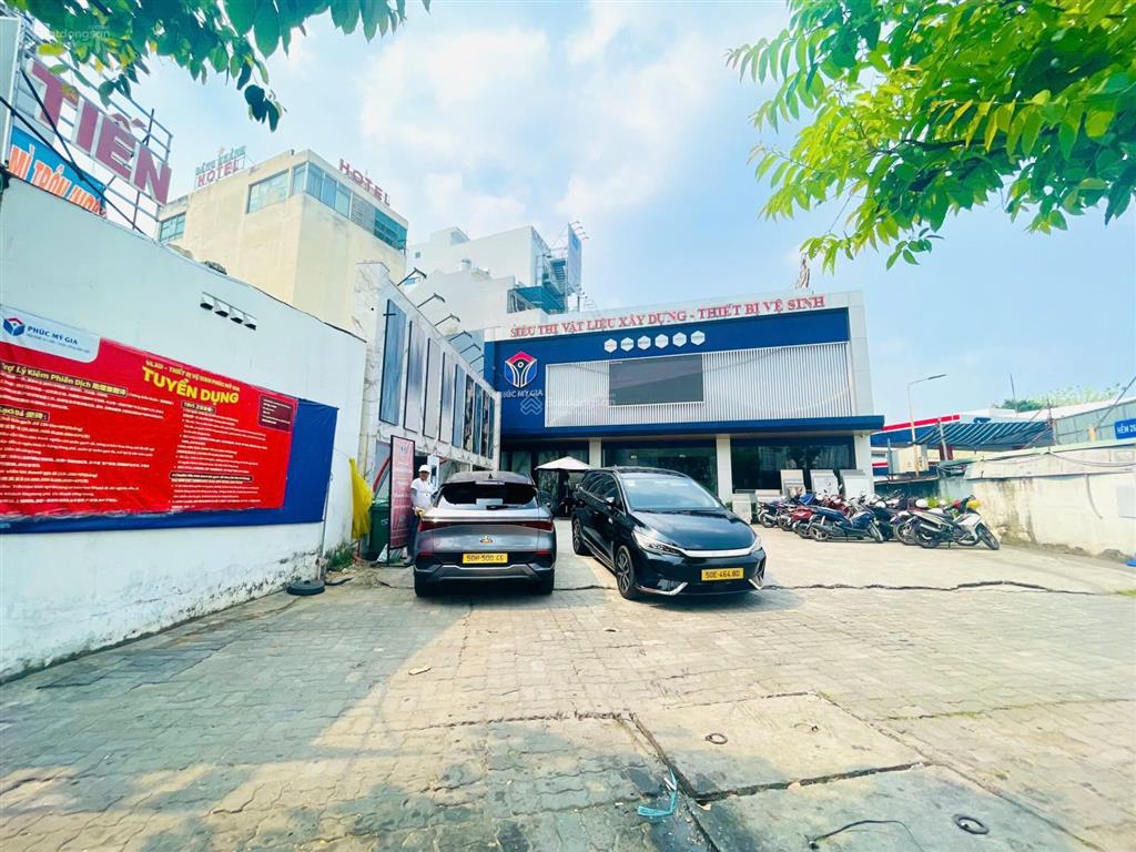 Giảm 10tỷ bán gấp  ngang 36m mặt tiền quốc lộ 13, tp thủ đức, 36x60m, đất, ctxd hầm 7 tầng, 86 tỷ