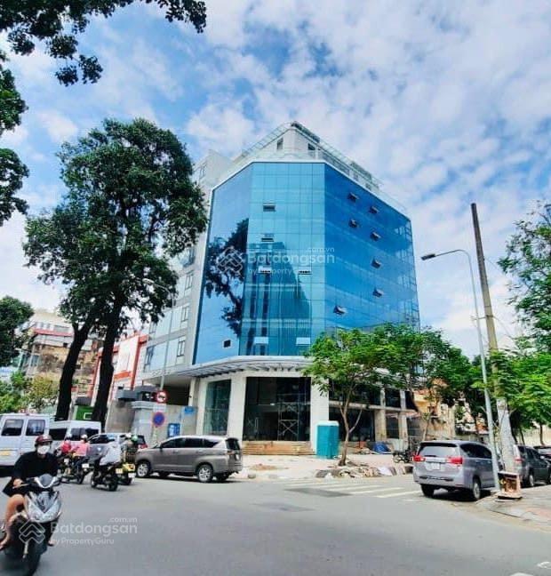 Chính chủ kẹt tiền bán gấp 2mt tân hương, giá tốt 31 tỷ, dt 8.1x22m, 3 tầng, hđt 85tr/th, ngay chợ