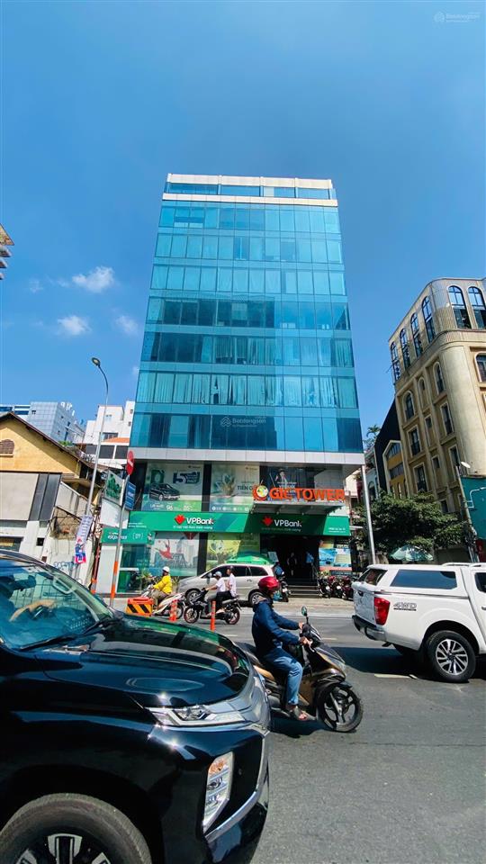 Chdv dòng tiền 17 tỷ/năm mặt tiền nguyễn thị thập  dt 12.5mx50m  xd hầm + 10tầng  giá 245 tỷ