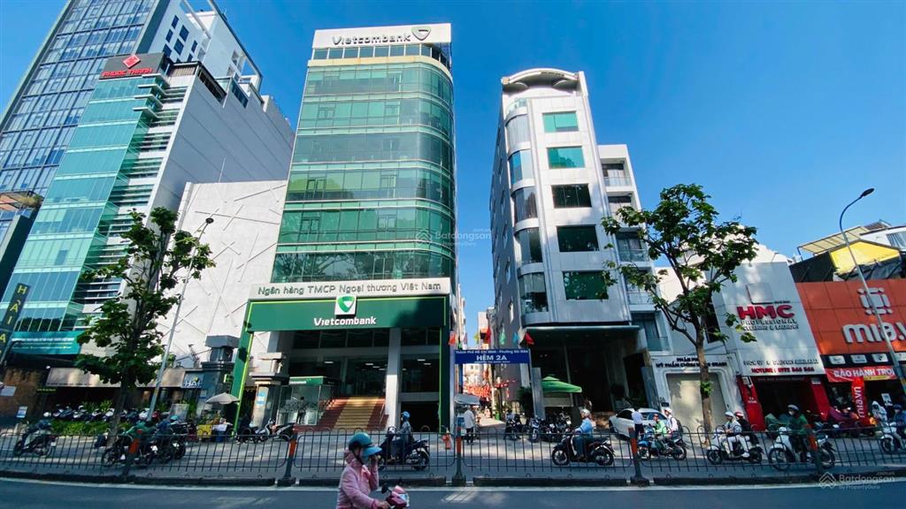 Tòa nhà 1.800m2 sàn  hầm+8 tầng  10x33m (cn 312m2) giá rẻ 65 tỷ mặt tiền cộng hòa, p4, tân bình