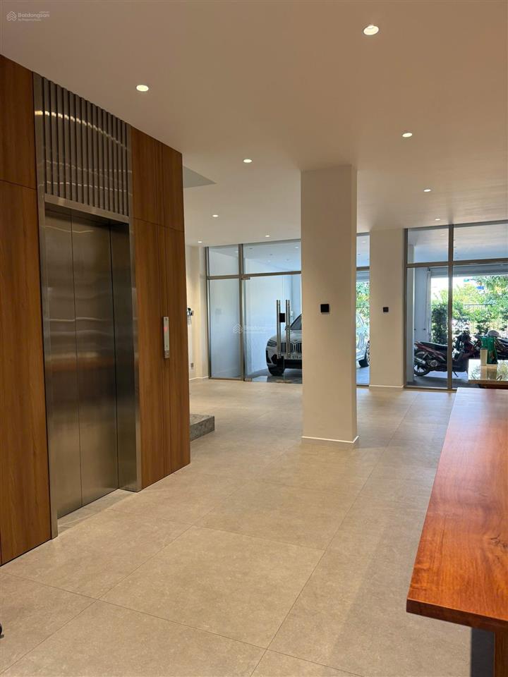 Chính chủ định cư bán building võ thị sáu, q3, 12x15, 5 tầng (ốp kính +tm), hđt 220tr/th, giá 56 tỷ