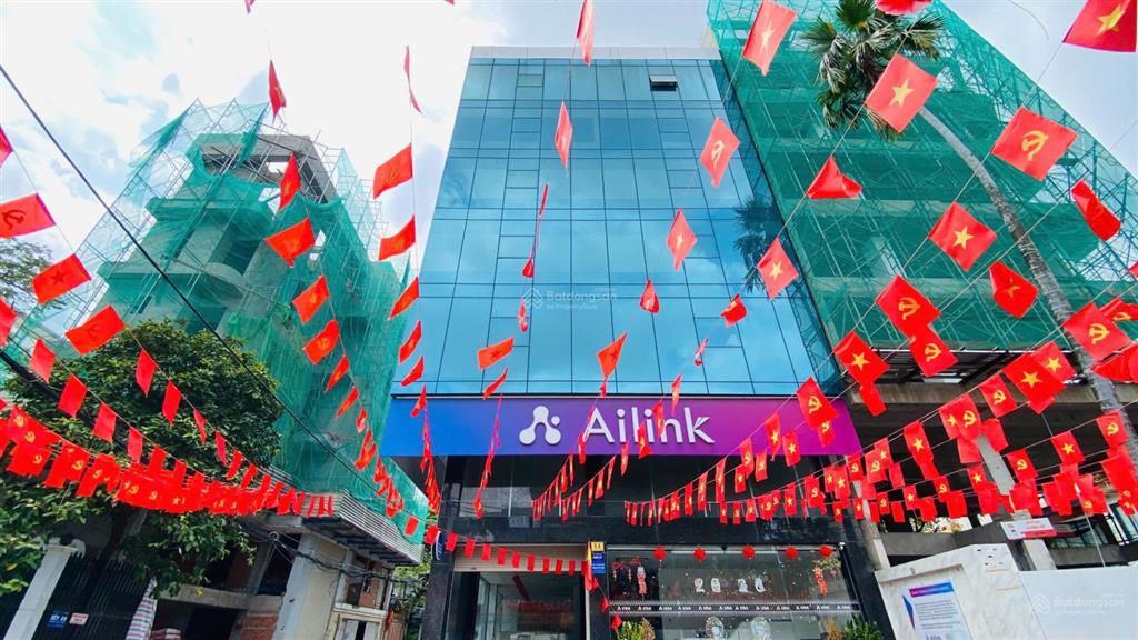 Chính chủ định cư bán building võ thị sáu, q3, 12x15, 5 tầng (ốp kính +tm), hđt 220tr/th, giá 56 tỷ