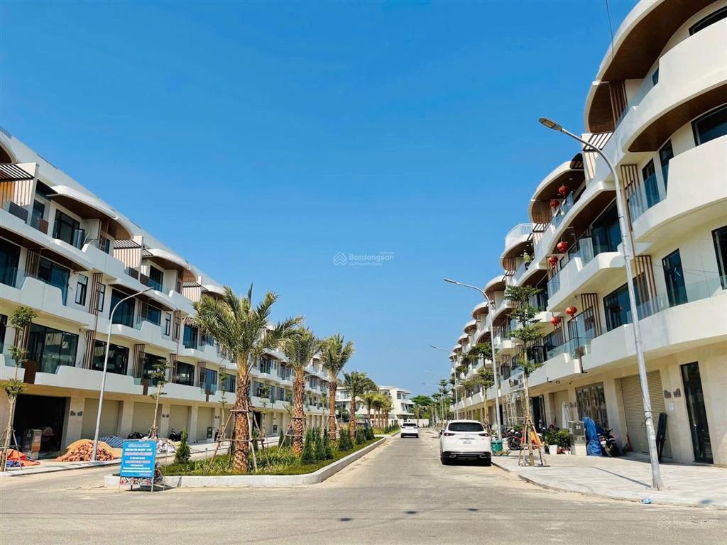 Bán shophouse đường hoá sơn 9, đối diện toà chung cư elysia  gần ngay vị trí bắn pháo hoa quốc tế