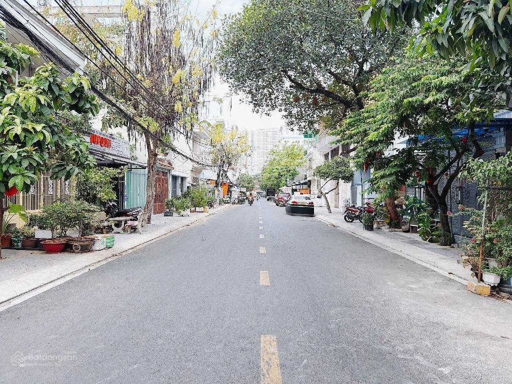 Hàng hiếm mặt tiền đường số 12mdtxs 60mkhu trung tâm7ty2