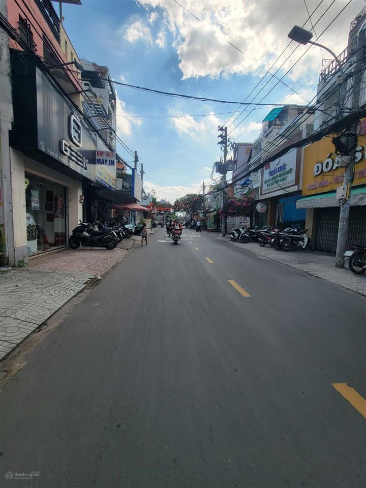 Hàng hiếm  mặt tiền đs tân kiểng  30m2  khu vực trung tâm  xe hơi quay đầu  6 tỷ nhỉnh