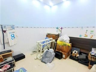 Mặt đường 8m  ngay đường tên lửa mở rộng  diện tích 5.2 x 20,5  nhà 2 tầng  nhỉnh nhẹ 8 tỷ