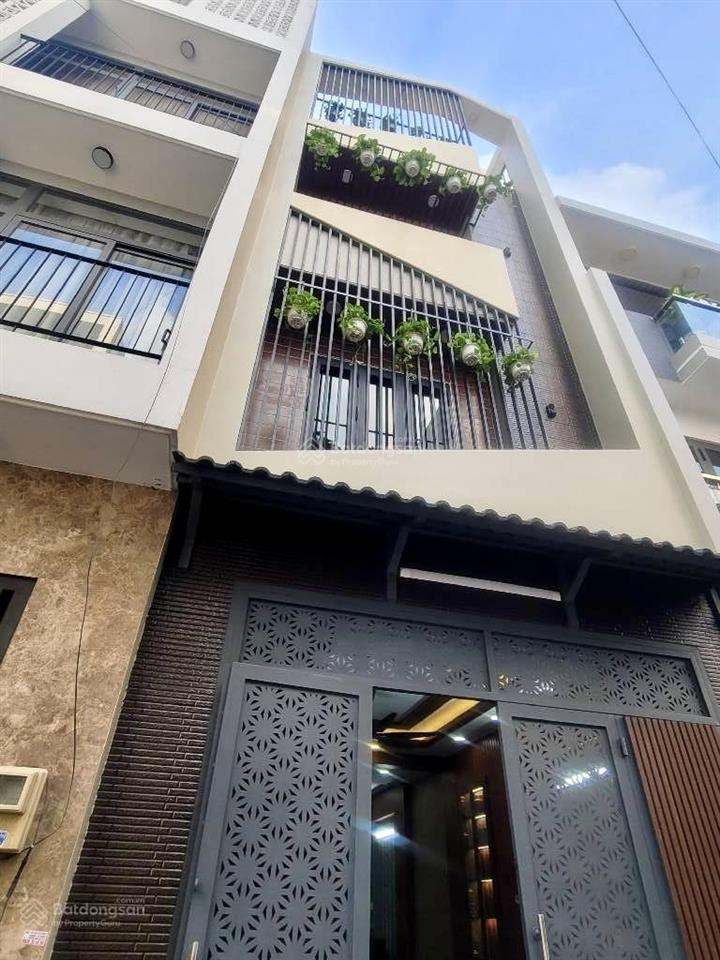 Đường nhựa 8m  cạnh aeon mall tân phú  4 tầng  tặng full nội thất  chỉ hơn 6 tỷ.