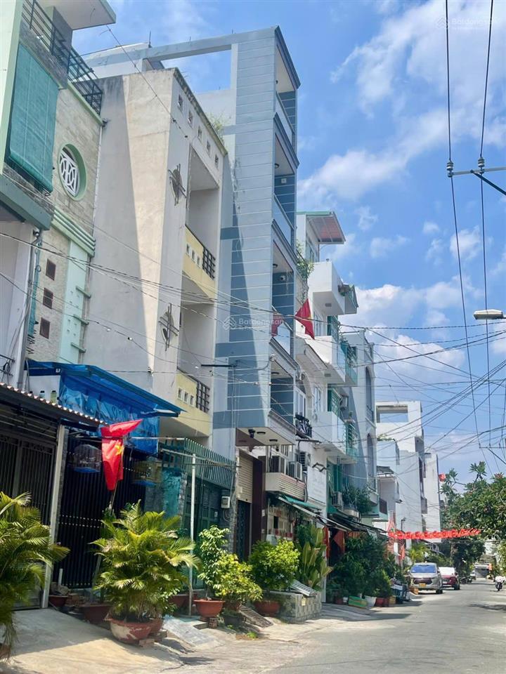 Mặt tiền kinh doanh  đường bình phú  ngay mega bình phú  nhỉnh nhẹ 8 tỷ