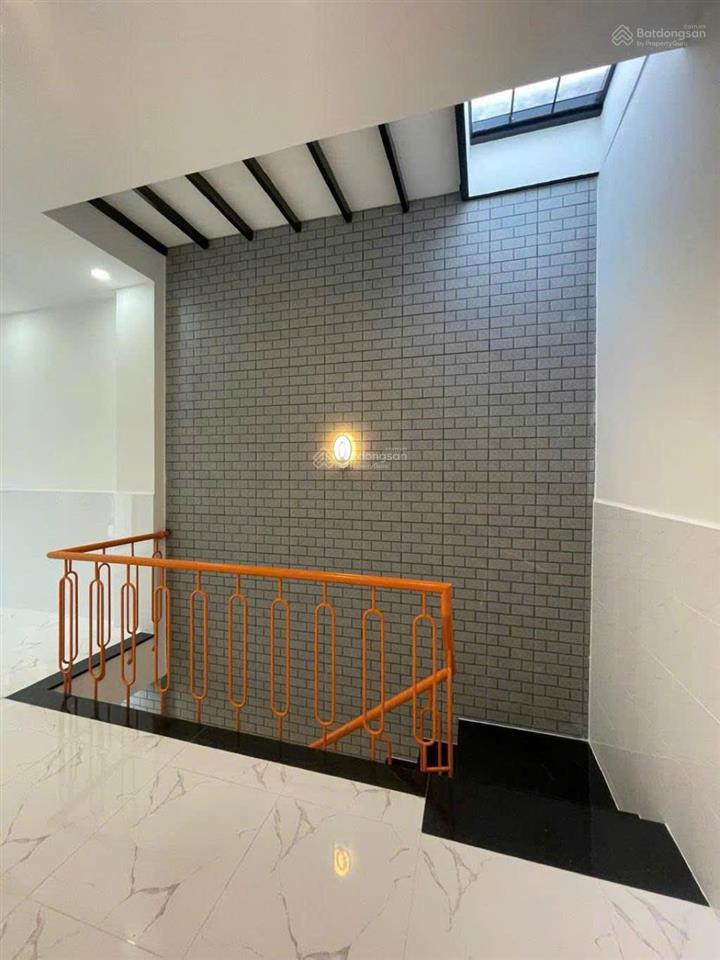 Mặt tiền kinh doanh  đường bình phú  ngay mega bình phú  nhỉnh nhẹ 8 tỷ