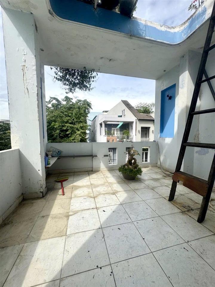 Mặt tiền đường nhựa 10m  nhà 4 tầng  khu vip bình phú  quận 6 chỉ hơn 7 tỷ