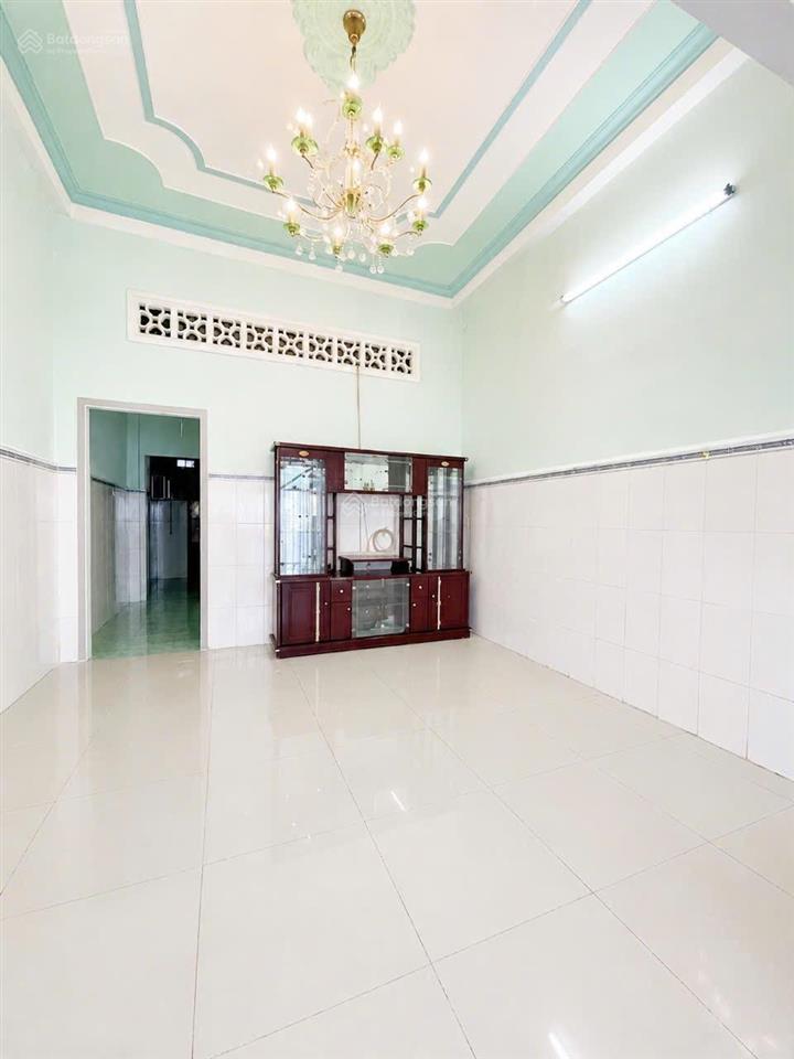 Mặt tiền kinh doanh  nhà 2 tầng  hòa bình  tô hiệu  73m²  chỉ hơn 8 tỷ.