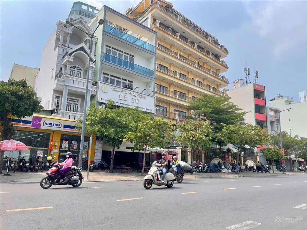 Mặt tiền kinh doanh  nhà 2 tầng  hòa bình  tô hiệu  73m²  chỉ hơn 8 tỷ.