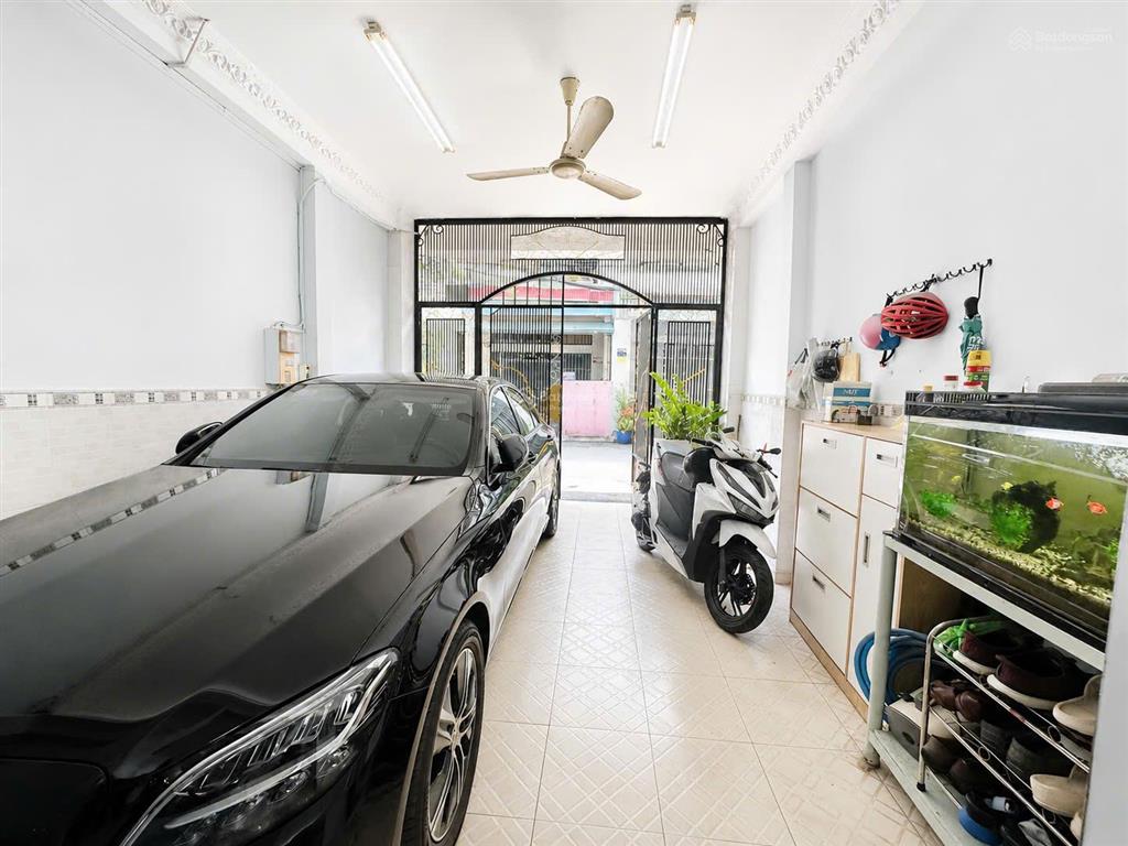Mặt đường nhựa 8m  nhà 4 tầng  đường hoà bình  đầm sen  83m2  nhỉnh 9 tỷ