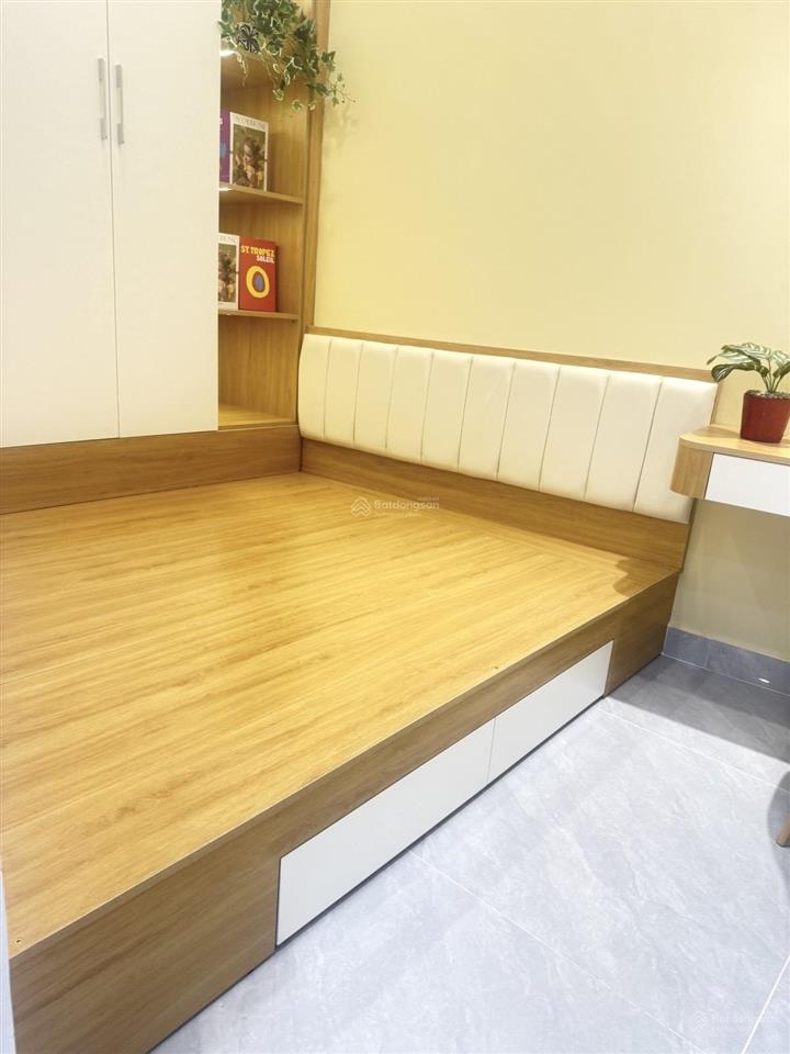 Sát mặt tiền  đường minh phụng  bình thới  tặng full nội thất  có 3pn  q11  chỉ hơn 6 tỷ