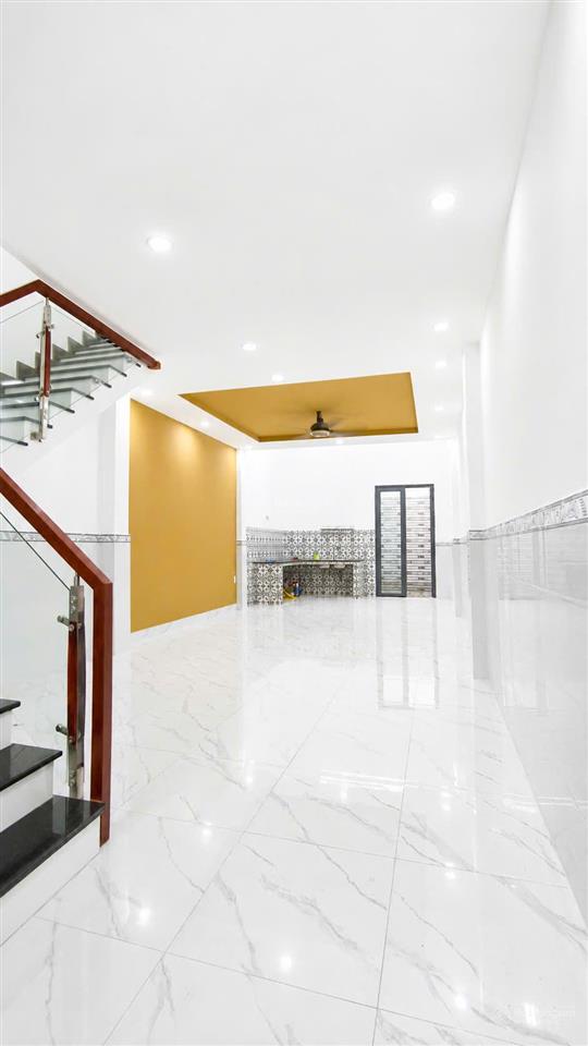 Đường nhựa 6m thông  bình phú  80m2  quận 6  chỉ hơn 7 tỷ