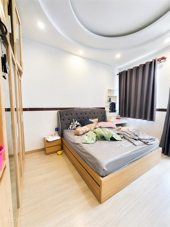 Đường kinh doanh 6m thông  nhà 5 tầng  đường hồng bàng  68m2  chỉ hơn 9 tỷ