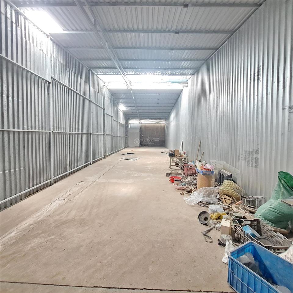 Cho thuê kho xưởng 300m2, tải 8 tấn, giá 50.000/m2, sản xuất, gia công, inox, sơn pu. giá rẻ