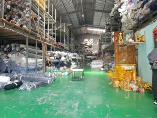 Cho thuê kho xưởng 12x20m, lửng, văn phòng, tải 58tấn, điện 3pha, giá 24tr bao vat