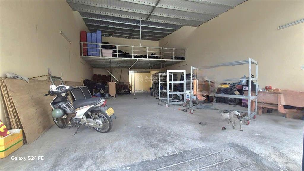 Cho thuê kho xưởng 8x17m, lửng, điện 3pha, tải 5tấn