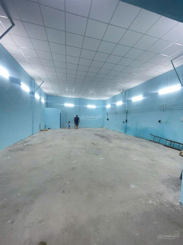 Cho thuê kho xưởng 9x16m, văn phòng, điện 3pha, tải 5tấn, giá 15tr