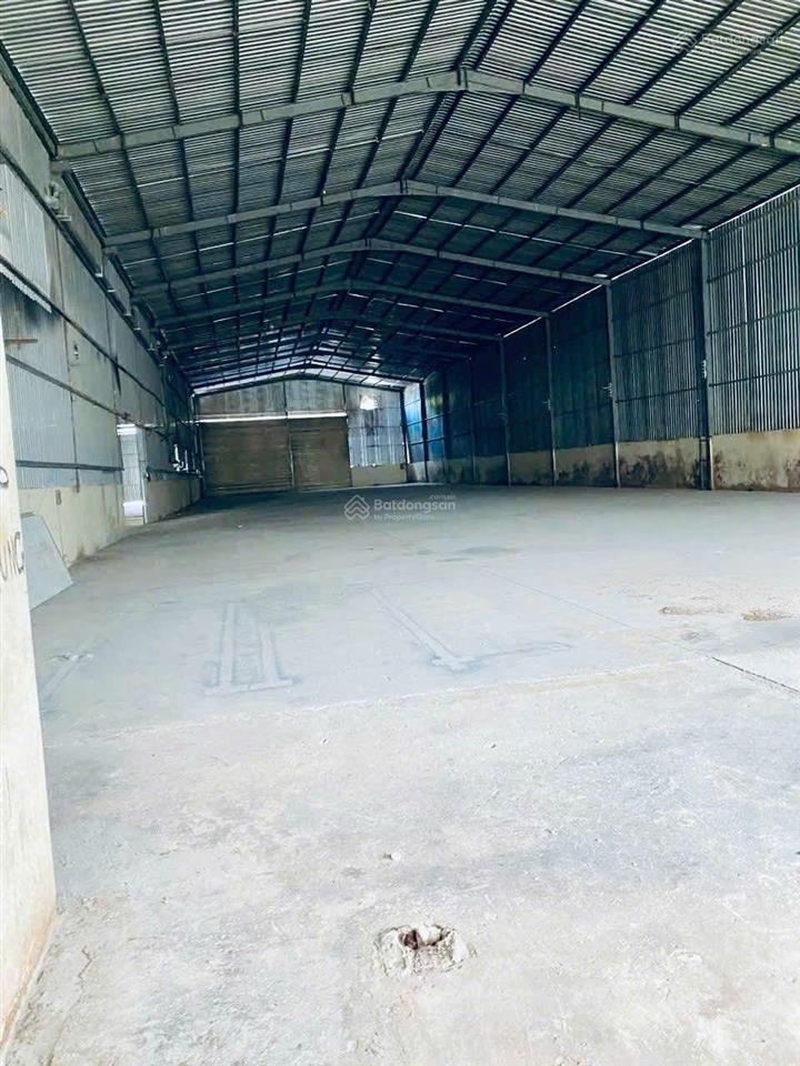 Cho thuê kho xưởng bình tân 525m², điện 3 pha, đường container, giá 40 tr