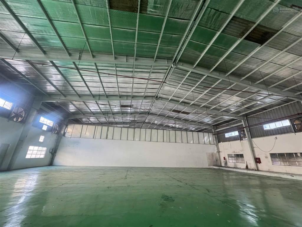 Cho thuê kho xưởng kcn tân tạo, 800m², container 24h, điện 3 pha, pccc vách tường, giá 72tr