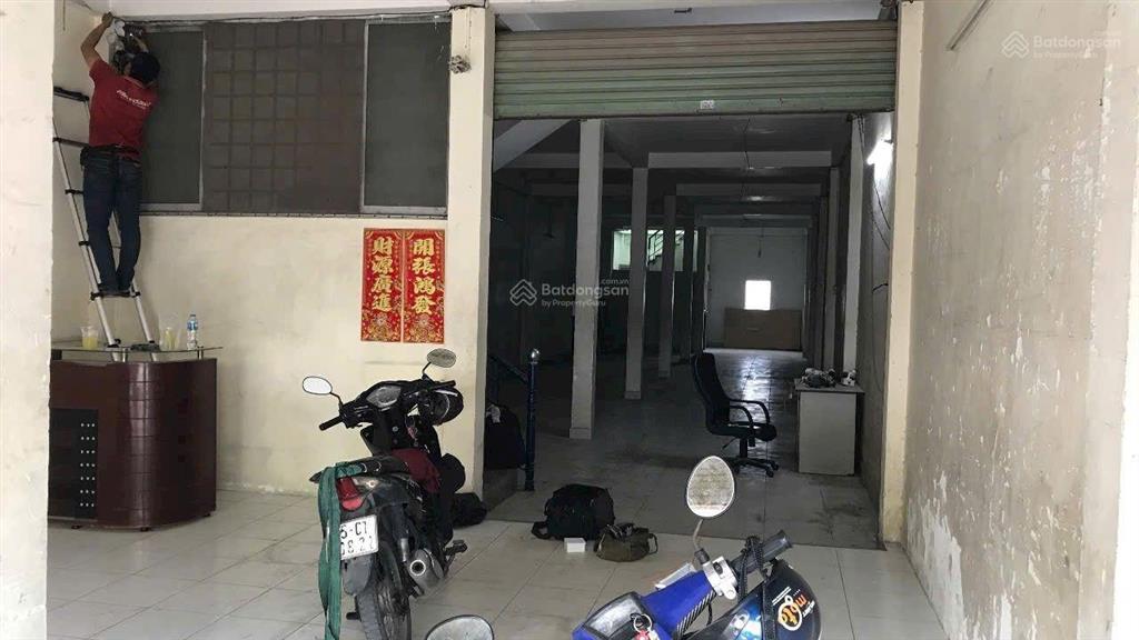 Cho thuê nhà xưởng bình tân 6x30m, 2 lầu, điện 3 pha, đường container 24h, giá 17tr