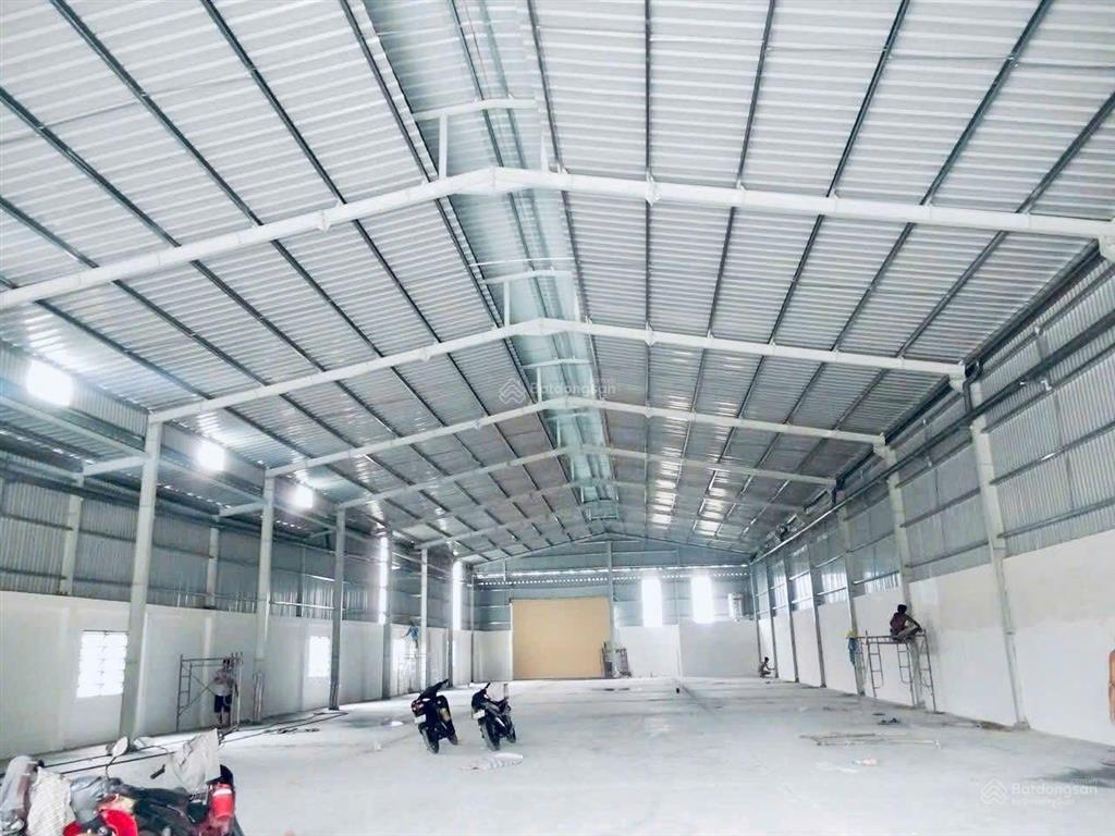 Cho thuê kho xưởng 20x20m, kho 20x18m, điện 3 pha, container đêm, giá 30tr