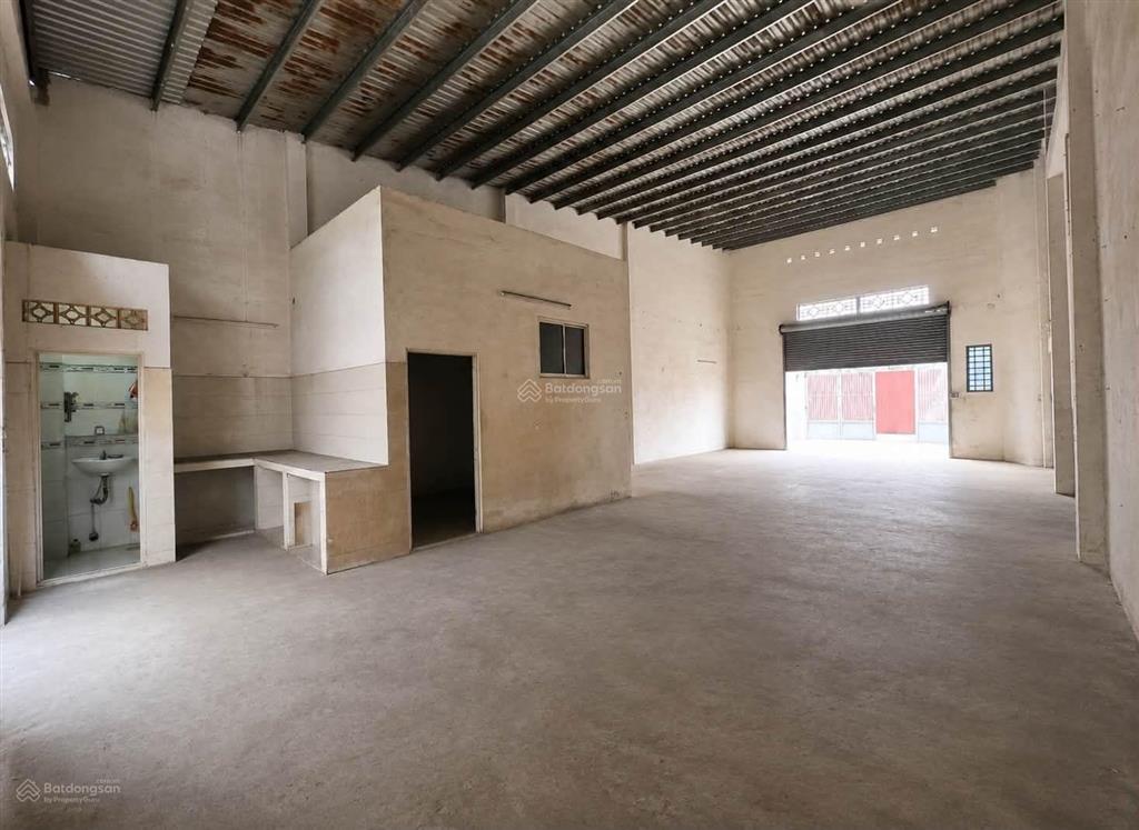 Cho thuê kho xưởng 8x20m, điện 3 pha, tải 10 tấn, giá 16 triệu