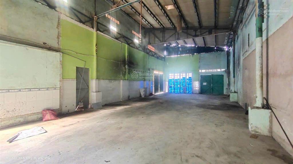Cho thuê kho xưởng bình tân 7,8x20m, điện 3 pha, đường container, giá 16tr
