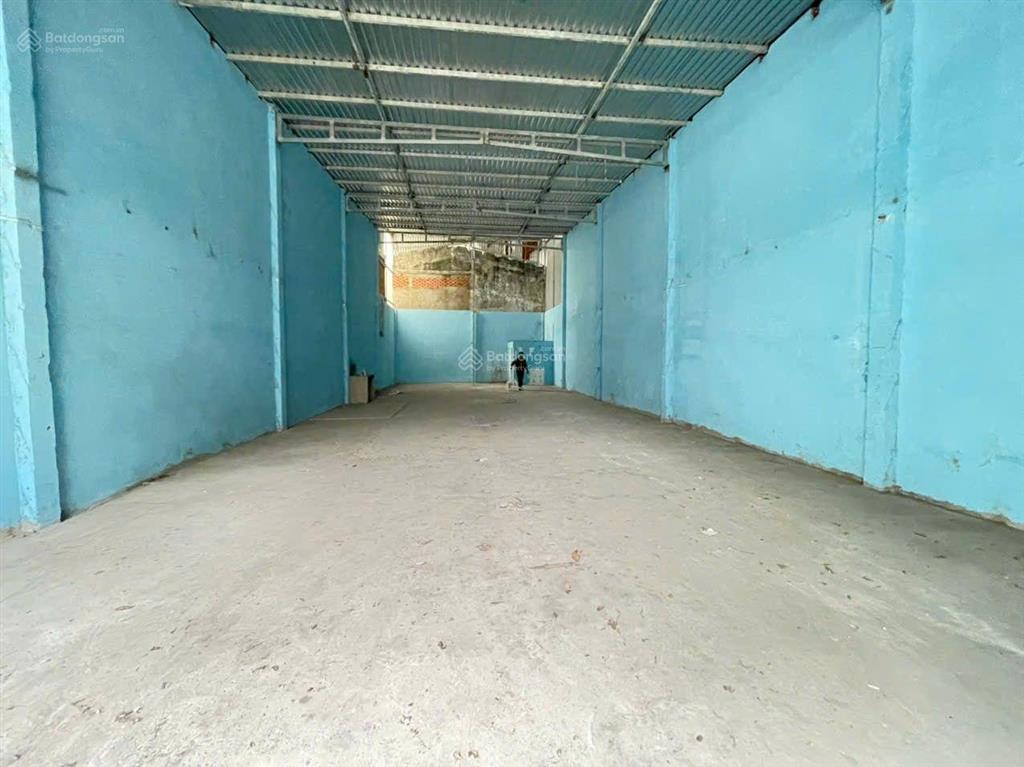 Cho thuê kho xưởng 8x25m, tải 3,5tấn, điện 3pha, giá 23tr