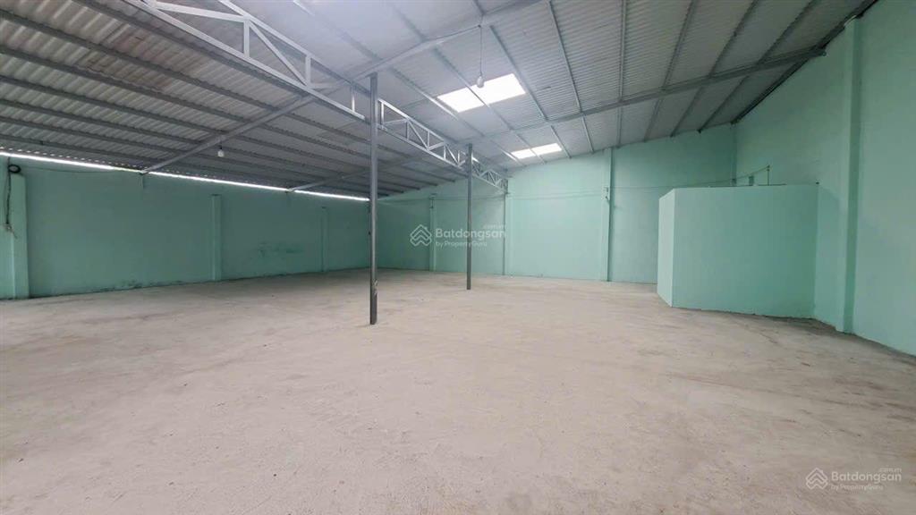 Cho thuê kho xưởng tên lửa bình tân 16x17m, tải 3 tấn, điện 3 pha, giá 20tr