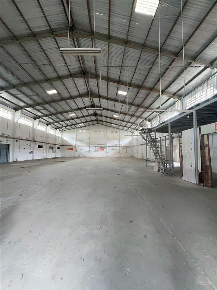 Cho thuê kho xưởng 20x50m, điện 3 pha, tải cầu lớn, pccc vách, giá 65tr