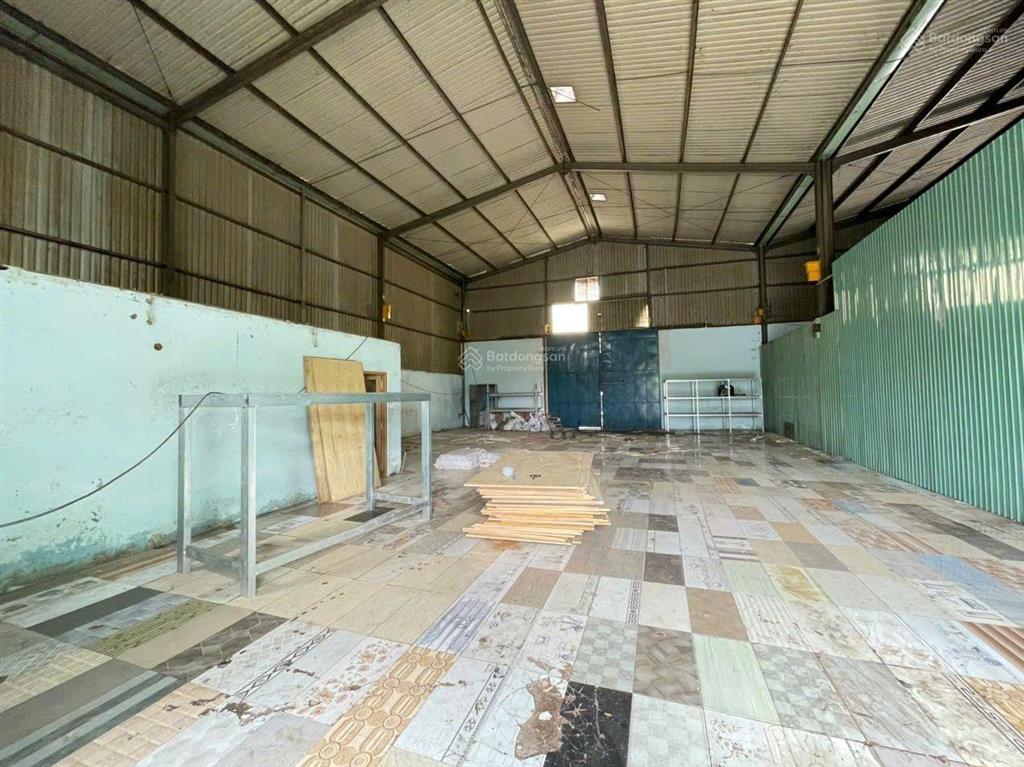 Cho thuê kho xưởng 12x20m, vp, container đêm, điện 3pha, giá 22tr