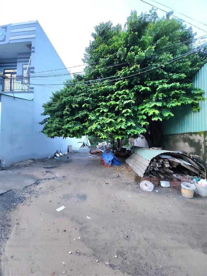 Bán gấp lô đất thổ cư 150m2, đường đông thạnh 4, hóc môn, giá 4,7 tỷ