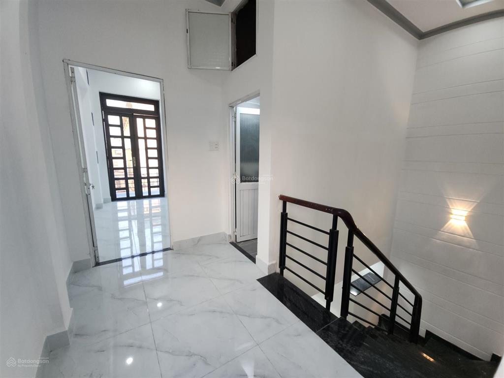Bán nhà riêng 2 tầng 3pn, tân hiệp 14, dt 85m2, tân hiệp, hóc môn, giá 4,3 tỷ