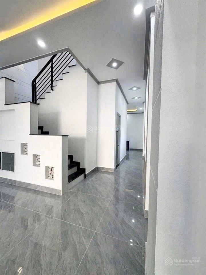 Bán nhà riêng 2 tầng 3pn, tân hiệp 14, dt 85m2, tân hiệp, hóc môn, giá 4,3 tỷ