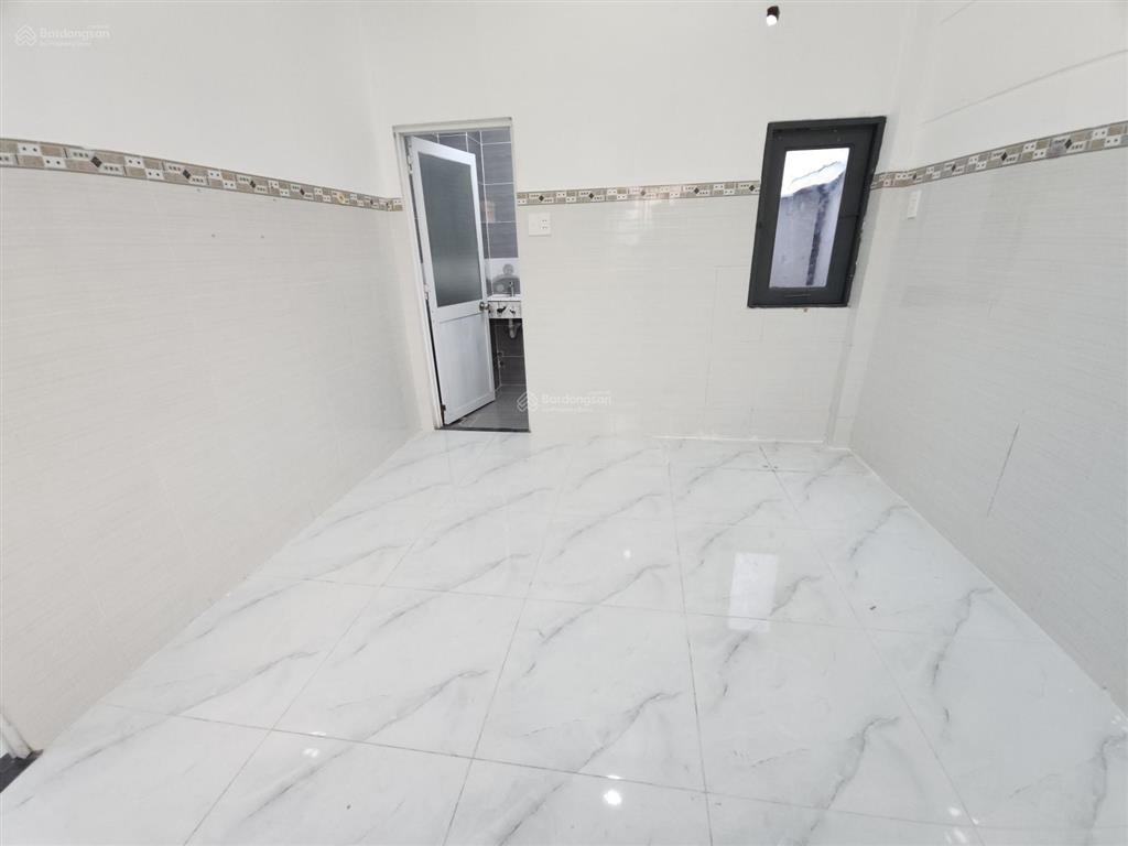 Bán nhà riêng 2 tầng 3pn, tân hiệp 14, dt 85m2, tân hiệp, hóc môn, giá 4,3 tỷ