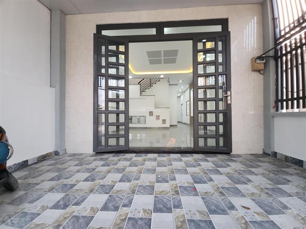 Bán nhà riêng 2 tầng 3pn, tân hiệp 14, dt 85m2, tân hiệp, hóc môn, giá 4,3 tỷ