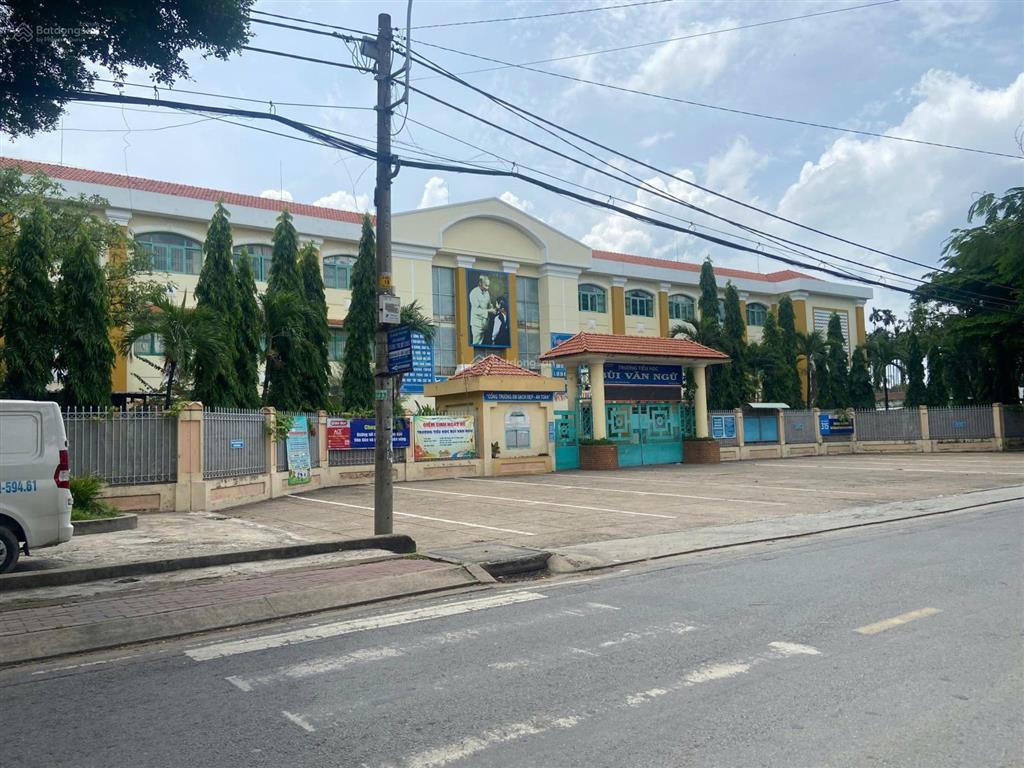 Bán lô đất khu phân lô bà điểm 4, hóc môn, diện tích 164m2, giá 6,5 tỷ