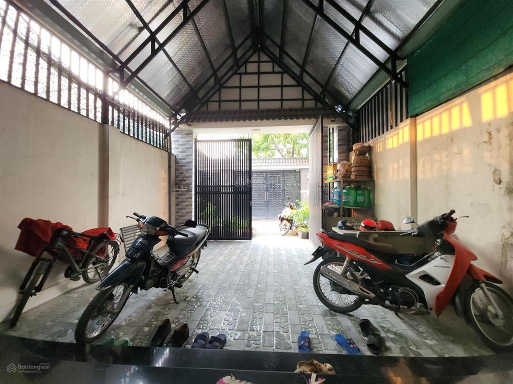 Ngộp bank bán gấp nhà 2 tầng, 93m2, tân hiệp 32, hóc môn, giá 3,8 tỷ