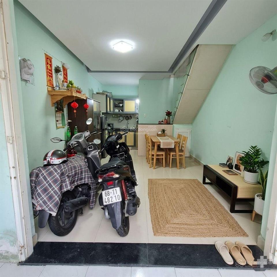 Bán gấp nhà 2 tầng, dt 98m2, phạm văn sáng, bà điểm, hóc môn, giá 3,6 tỷ