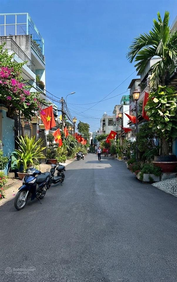 Bán lô đất bà điểm gần chợ đại hải 135m2, giá 3,9 tỷ
