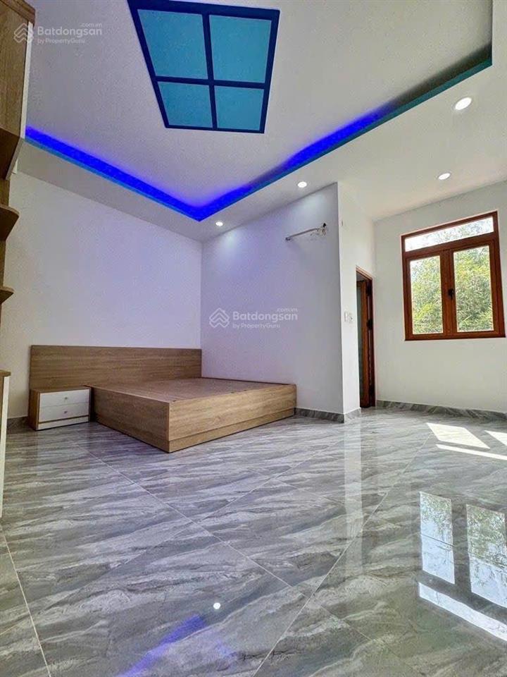 Nhà 3 tầng mặt tiền tam đông 8 hóc môn, diện tích 125m2, giá 6,2 tỷ