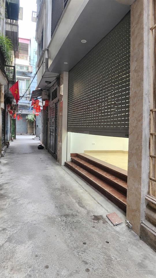 Giá tốt khu vực nhà đẹp ngõ 155 cầu giấy 40m 4 tầng mt 4.8m chỉ 8.2 tỷ