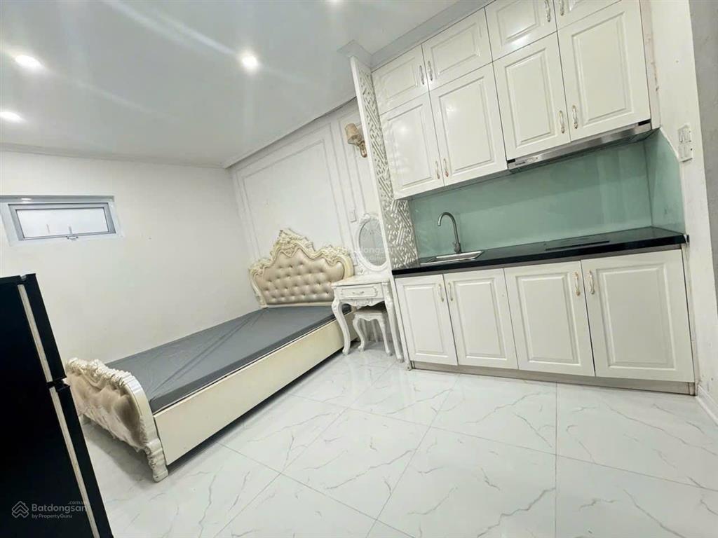 Chdv trung tâm cầu giấy 39.9 tỷ. 126m2 7t thang máy 29 phòng. doanh thu 180tr/tháng