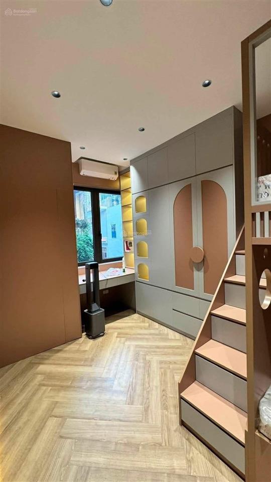 Bán nhà xây mới đống đa  35m²  6 tầng thang máy  giá 9,9 tỷ