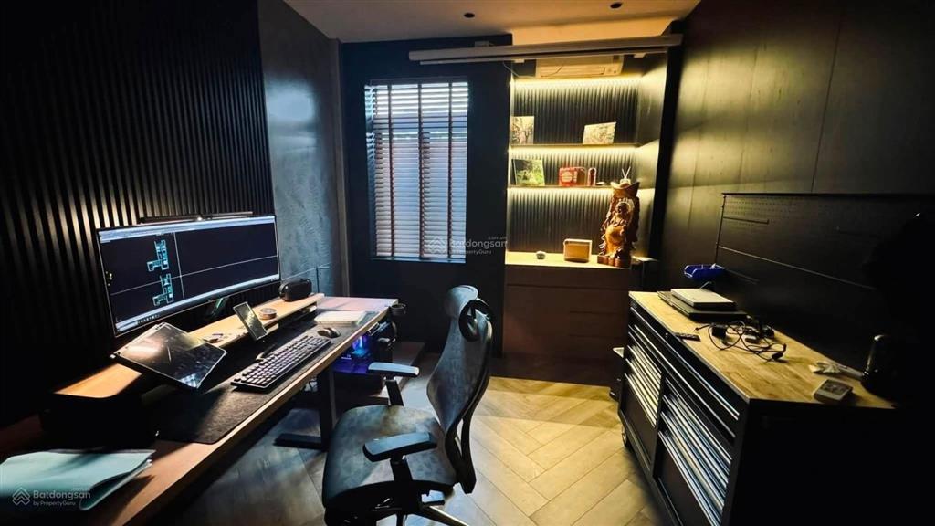 Bán nhà xây mới đống đa  35m²  6 tầng thang máy  giá 9,9 tỷ