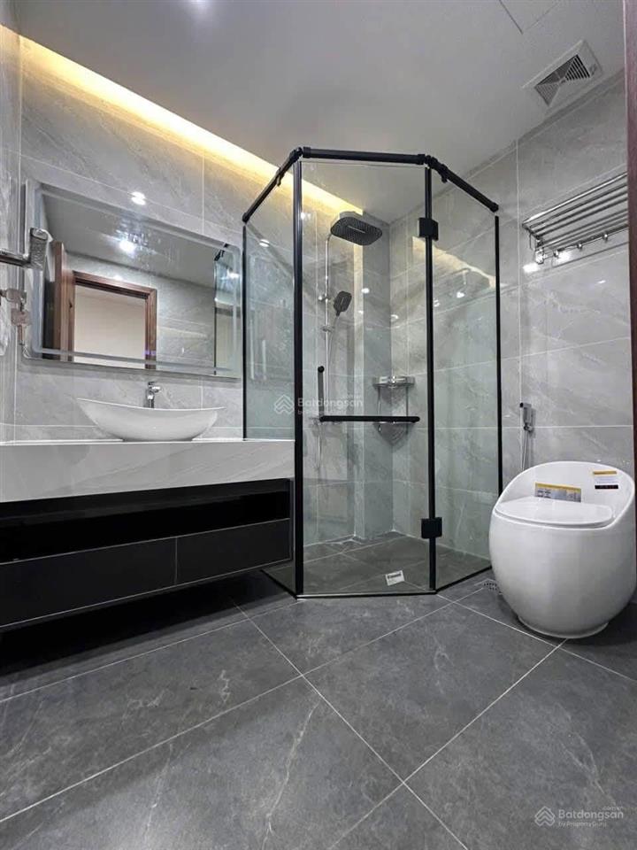 Phân lô ô tô chạy vòng quanh, vỉa hè, kinh doanh đỉnh, đống đa 41m2 6 tầng thang máy, giá 26.39tỷ