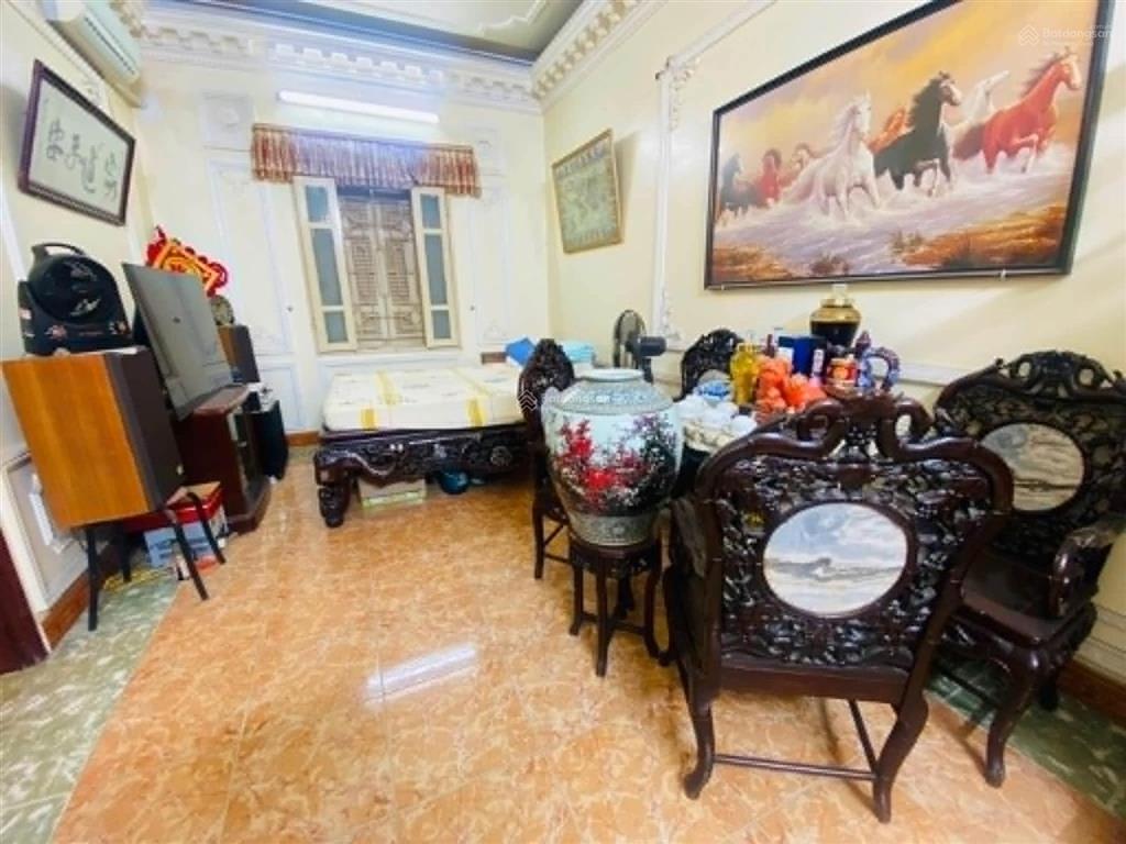 Hàng hiếm đống đa  nhà dân xây 43m2  giá 15 tỷ